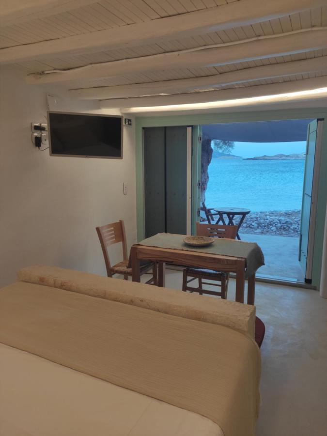 Apanemo Beach House Agios Nikolaos Kímolos Exteriör bild